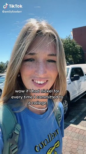 Exciting Volleyball Chants at UGA and Coastal Carolina