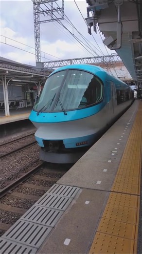 【近鉄特急】丹波橋駅賢島行き特急伊勢志摩ライナーミジュマルトレイン入線動画#近鉄特急#近鉄#伊勢志摩ライナー#ミジュマル #ミジュマルトレイン