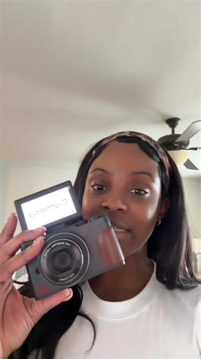 Best Digital Camera for Instagram Photos