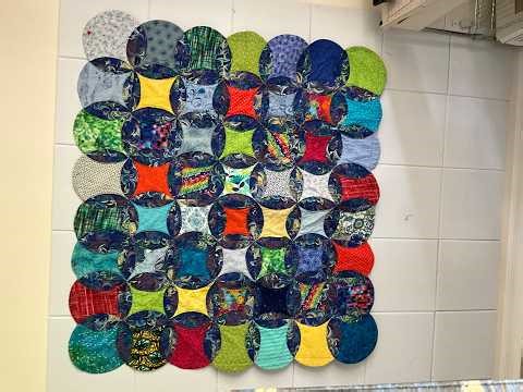 Circles to Square lap Quilt Video 2 of 3 easy, forgiving quilt for beginners