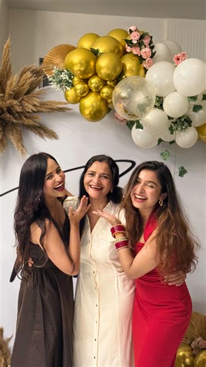 Ruchika Gaurav | Birthday gloom🙈 Decor by @surprisesutra Earrings from @_ownindia | Instagram