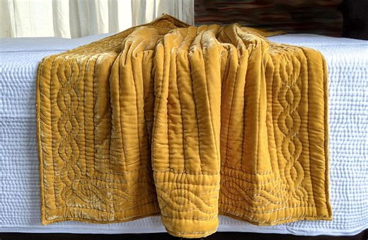 Yellow Silk Velvet and Throw, Natural Silk Velvet Quilted Blanket, Quilted Bedspread, Hand-stitched Throw, Silk Blanket, Bed Runner - Etsy