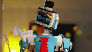 27K views · 161 reactions | Vernie już gotowy na randkę, a Wy? Jakie macie plany na dzisiejszy wieczór? ❤ | LEGO | Facebook