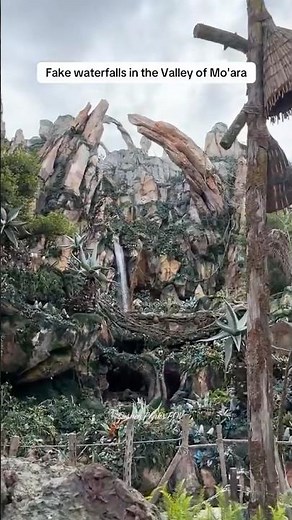 The Floating Mountains of Pandora 🏔️ #disney #animalkingdom #pandora #valleyofmoara