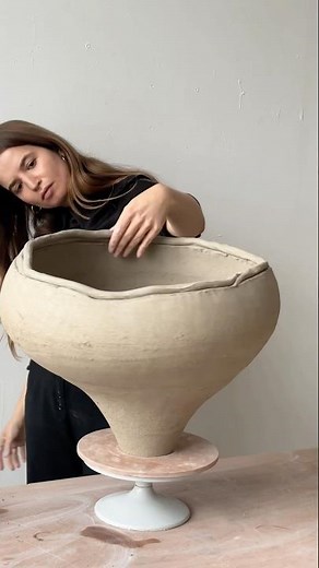 Hand-building Woman 370 using the Coiling Method #pottery #coiling #ceramics