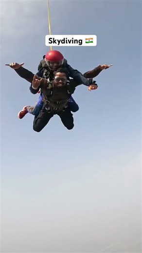 First Skydiving Experience Ever 🔥 #youtubeshorts #skydiving