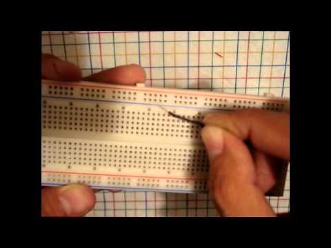 Circuito serie utilizando protoboard