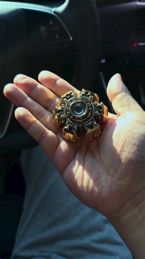 The fidget toy every guy ends up stealing. 😆 #fidgettoy #fidgetspinner #gadgets #coolgadgets #tiktokmademebuyit