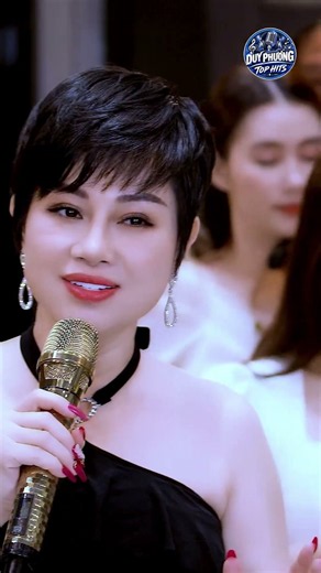 Hai Mùa Mưa - Nối da gà khi nghe Mỹ Linh thể hiện siêu phẩm này