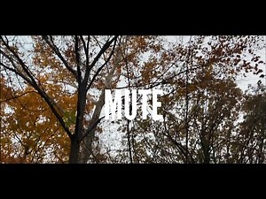 Emily Davis - Mute (Live Performance)
