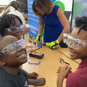 11K views · 119 reactions |  Exciting classroom transformation!  We unveiled Coconut Palm K-8 Academy's new STEM Lab, complete with hydroponics materials. After a year of renovations, students are now growing their own produce! 塞 And, our employees led a generator build competition with 5th and 8th graders. Congratulations, Coconut Palm K-8, on your incredible classroom makeover!  | Florida Power & Light | Facebook