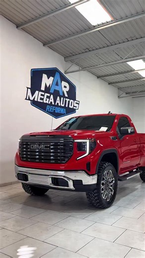 💥 GMC Sierra SLE 2025 💥 Potencia, tecnología y estilo en cada detalle. V8 5.3L • 355 hp • 4x4 • Pantalla 13.4” Interior premium y seguridad GMC Pro Safety. Hecha para dominar cualquier camino 🔥 📍Mega Autos Reforma 🚘 ¡Estrénala hoy! | MAR MEGA AUTOS Hermosillo