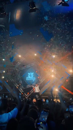 Thank You, 2025: A Heartfelt Recap with Friends