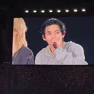 Taehyung El Paso Day 1 ending ment “It’s our first time in El Paso and what a hot place”“Mucho picante, feels like mucho picante” “For real this our first time seeing our Army in El Paso and your energy, passion was absolutely everything to us” “Mucho Gracias, Thank you, Te Amo”