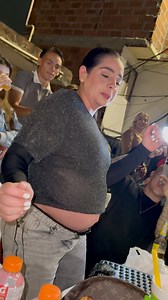 Laura y su baile del Pájaro Loco, 1 año después, pero en embarazo 🤰🏻😂 #baile #colombia #Diciembre #risas #fblifestyle | Soy Vicora