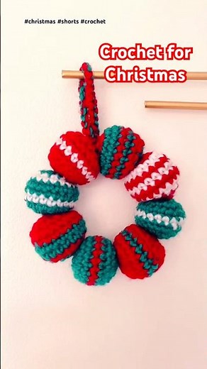 DIY Crochet Christmas Wreath in Seconds 🎄| Easy Crochet Decor Idea