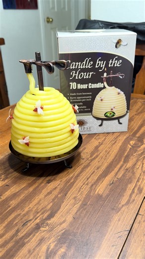 Discover the Smart Candle by the Hour Beehive