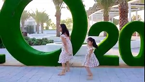 675K views · 40K reactions | Main Chali, Main Chali.... It's December and here we are, all set to say goodbye to 2020 with this super simple choreo. Hoping for a safer, brighter 2021. So thankful to each one of you for showing us so much love. ❤ Main Chali by Nivi and Ishanvi. Beautiful song cover in the super melodious voice of @urvashi_kiran_sharma. | Nivi & Ishanvi | Facebook