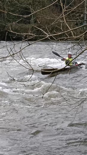 The Wildwater Racing season continues with the Bandon Classic over the weekend 🏁🌊 Two weekends of racing left for the domestic season. Don't miss your chance to take on some thrilling sections of river against the clock 🚣‍♂️🚣‍♀️ | Canoeing Ireland