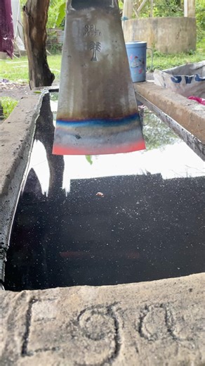 The process of hardening oil palm plantation tools #satisfying #medievalblacksmith #fishing