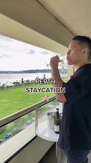 Cheeky staycaytion at Crowne Plaza Perth. 🏨 #perthhotel #perthhotels #crowneplazaperth #perthstaycation #perthcity #ihgonerewards #ihghotelsandresorts #invited #perthfoodadventures