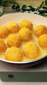 Cheese ball 🤤 . . . . #reelsviral #viralvideo #fbreelsfypviralシ #recipe #food #potato #potatoball #cheese #cheeseball | Sayma's Food Fusion