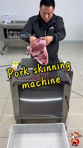 The peeling machine quickly peels off the skin, the slicer evenly slices the meat slices, saves manpower and is efficient, and the efficiency of preparing ingredients in the kitchen is full! #SkinningMachine#SlantingMeatSliceMachine#FoodMachinery