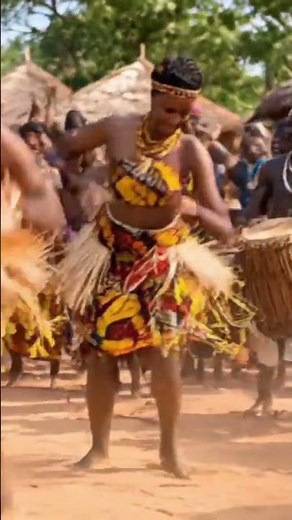 Danse traditionnelle africaine au rythme du tam-tam 🌍🔥