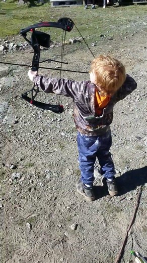 Micah Outdoor Aussie Adventures MOAA Bow Hunting first ever training lesson