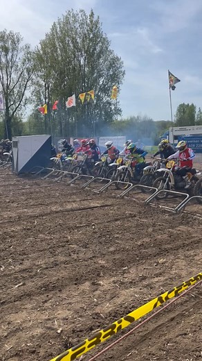 Are these vintage dirt bikes faster than the new ones? #motocross #vintagestyle #bsa | Offroadaddict media