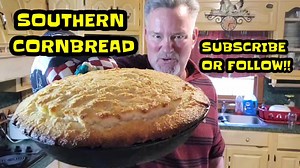 Momma's Golden Southern Cornbread!💥🎯 This is a Must Learn recipe that goes with So Many dishes!.."Recipe is in the Comments" ☆Make it Once and You'll make it for Life!☆ #Cornbread #cornbreaddressing #cornbreadrecipe | Country Boy Cooking with Marshall