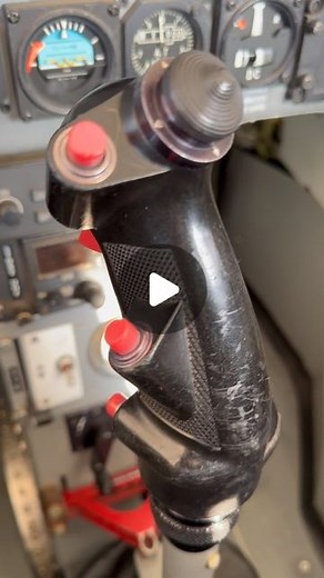 Mike Thompson on Instagram: "A quick tour of the Beechcraft T-6 Texan II cockpit. The T-6 is the primary trainer for the Air Force and Navy. 📸 @mach2mike #t6texanii #usaf #aviation #enjjpt #flighttraining #pilottraining #pilots #militarypilot #airplanes #ejectionseat #pilotsofinstagram #instadaily #avgeek #avgeeks #pilotlife #planespotting #aviationlovers #instagood #instapilot #pilotstuff #aviationnation #aviationdaily #aviationweekly #reels #reelsofinstagram #instareels #aviationreels #reelof