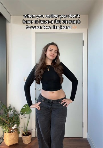 Embrace Low Rise Jeans at Any Size with Confidence