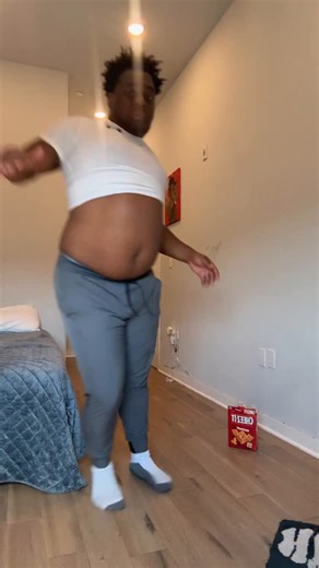 MIZZ on Instagram: "Ewwwwww🔥😂(I got hungry chill)😂😂#fyp #fypシ #philly #phillytiktok #foryou"