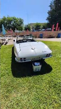 1964 Chevrolet Corvette Sting Ray Convertible (White)