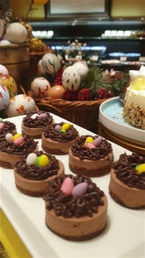 Easter buffet 5 star #familybrunch#buffetlovers#festivedining#chef #eastersunday #eastereggs #easter