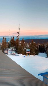 Good morning from the top of the mountain 🌄 How cool is our new 360 webcam on top of the Comet Chair? Head to the webcam page on our website to take a peek yourself 👀 🎥: 12/16/25 #skisilverstar #silverstarmountainresort | SilverStar Mountain Resort