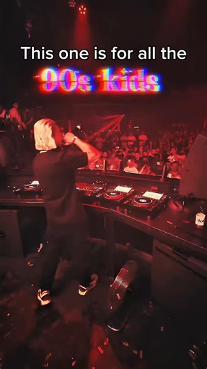 90s kids unite! This song is for you! 🫵🏼 #techno #90smusic #technomusic #technoremix #hardcoremusic | R3SPAWN