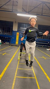 G24jr and the Lil’ BUILDER crew learning new movement patterns through play, rhythm, and controlled challenges. Plyometrics and agility at this age aren’t about intensity — they’re about coordination, confidence, and curiosity. 🧬 Builds safe force absorption, balance, coordination, spatial awareness, and early elastic strength — the foundation for speed, jumping, cutting, and injury-resilient movement as kids grow. 💬 Comment “BUILD” to take your training and performance to the next level! 🚀 �