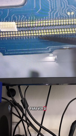 Consejo para los tecnicos. No se confíen de los conectores FPC. | IG Comunicaciones