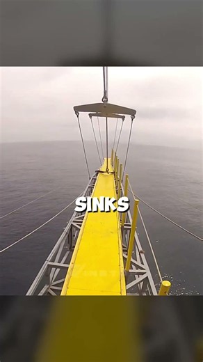 Why The US Navy Built a Sinking Ship #physics