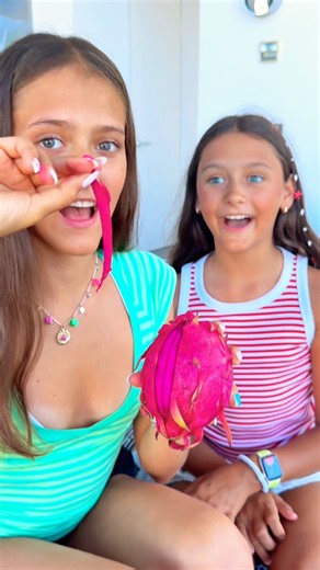 POV: your toddler wants makeup 🫜🥦🍯🍒 #familyfirst #funny @_miss_tais_