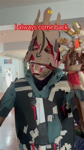 My first quick costume change. #fnaf #fivenightsatfreddys