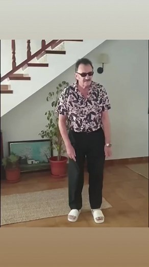 Weekend vibes…😁👍 | Paul Chuckle