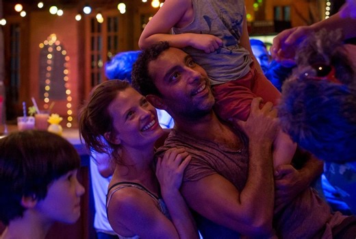 « La Vraie Famille » : l'histoire vraie derrière ce film poignant, porté par Mélanie Thierry