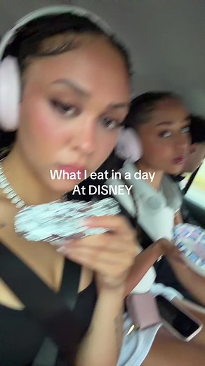 I indulges more the second day #wieiad #eating #selahmolden #disney | what i ate at disney