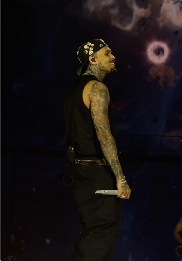 Chris Brown's Emotional Performance at Breezy Bowl