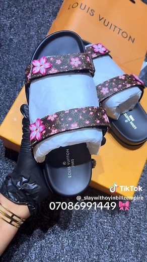 Luxury LV Slides 37-42 - Fully Boxed