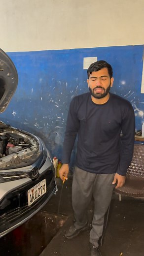 211K views · 7K reactions | Car Was Not Going About 20 Speed, Reason And Solution Explain 00923088734241 #speed #engine #oil #solution #explain | Zeeshan Auto Care | Facebook