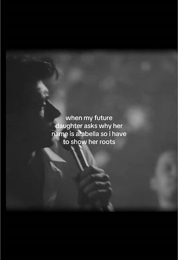 Arctic Monkeys: Live Performances and Iconic Songs